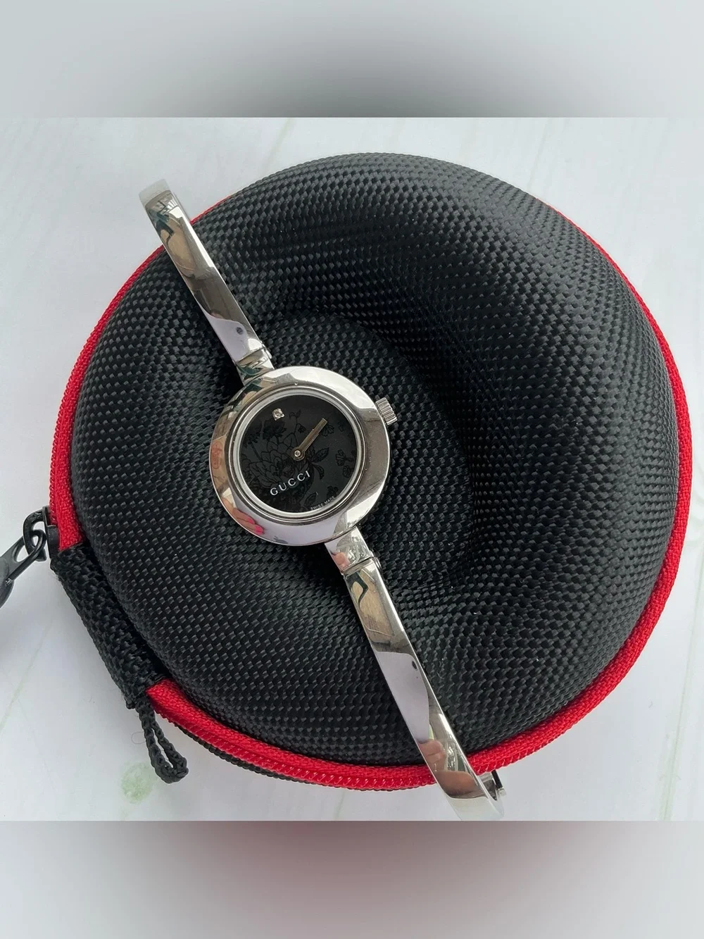 Ladies GUCCI dress watch 💖💖